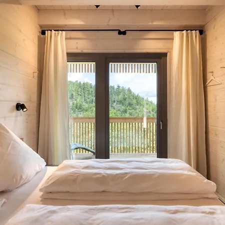 Schwarzwalddeck Deckhaeuser Domek alpejski *