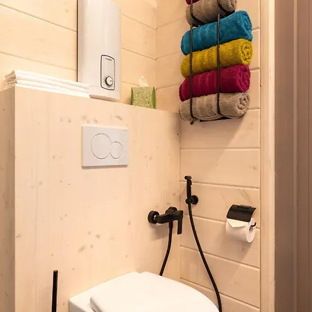 Schwarzwalddeck Deckhaeuser Domek alpejski