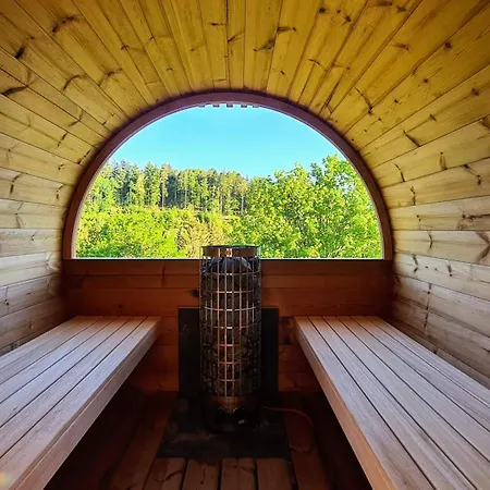 Schwarzwalddeck Deckhaeuser