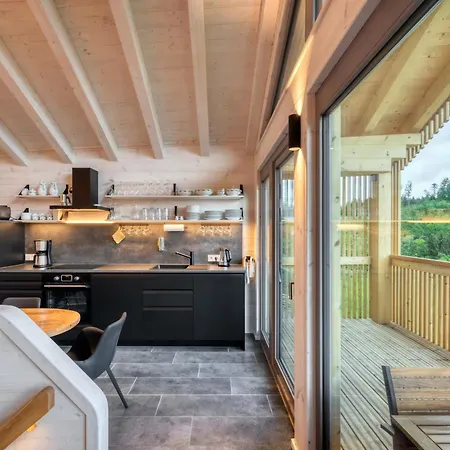 Schwarzwalddeck Deckhaeuser