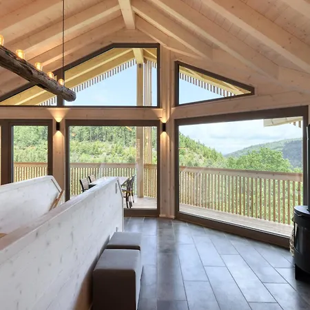 Schwarzwalddeck Deckhaeuser * Bad Herrenalb