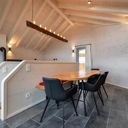 Domek alpejski Schwarzwalddeck Deckhaeuser *