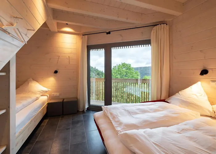 Schwarzwalddeck Deckhaeuser