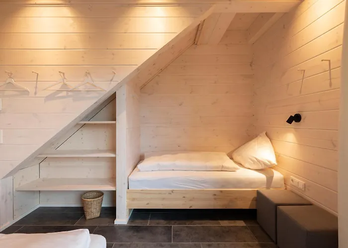 Schwarzwalddeck Deckhaeuser Alpstuga Bad Herrenalb