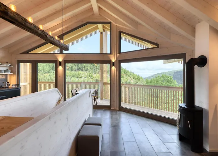 Schwarzwalddeck Deckhaeuser * Bad Herrenalb